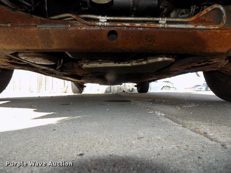 image for item DE7623 1990 Buick Regal Custom