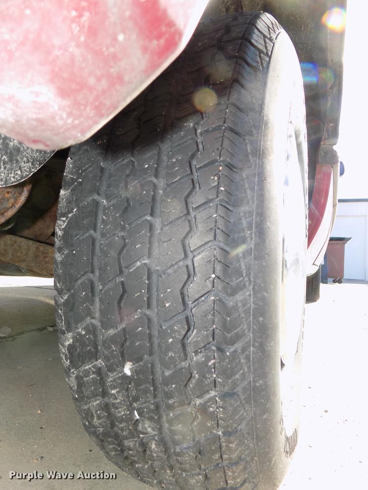 image for item DE7623 1990 Buick Regal Custom