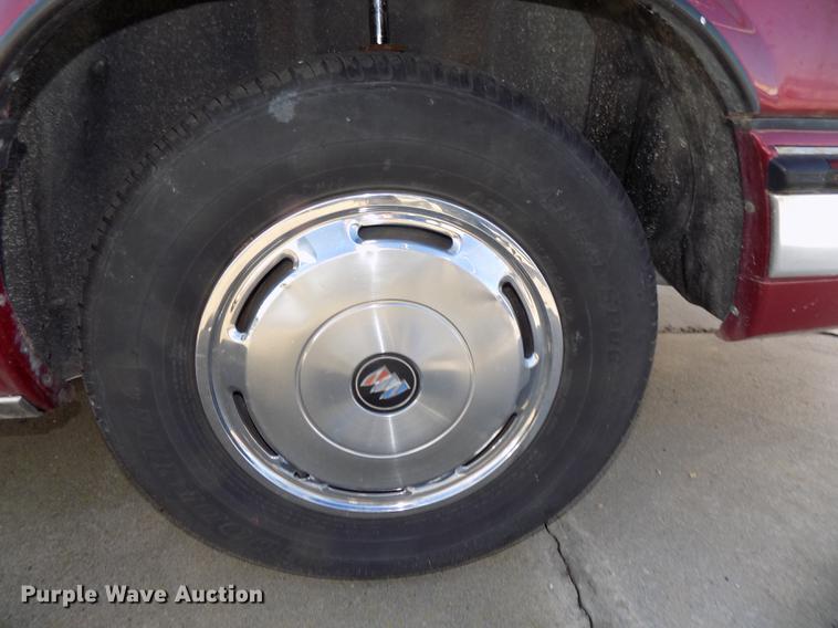 image for item DE7623 1990 Buick Regal Custom