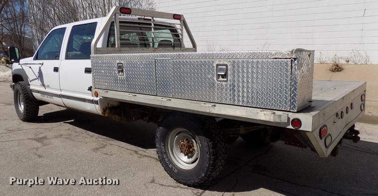 image for item DE7624 1995 Chevrolet Cheyenne 3500 Crew Cab flatbed pickup truck