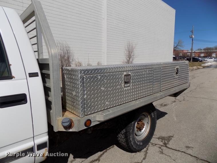 image for item DE7624 1995 Chevrolet Cheyenne 3500 Crew Cab flatbed pickup truck