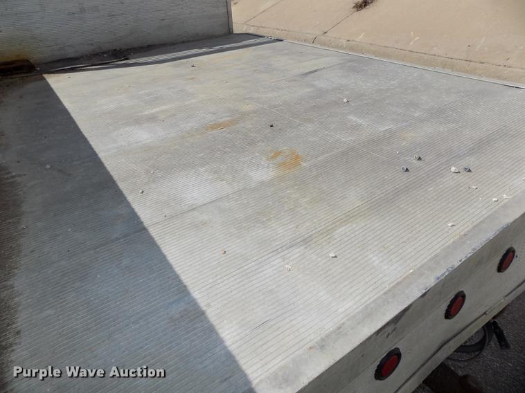 image for item DE7624 1995 Chevrolet Cheyenne 3500 Crew Cab flatbed pickup truck