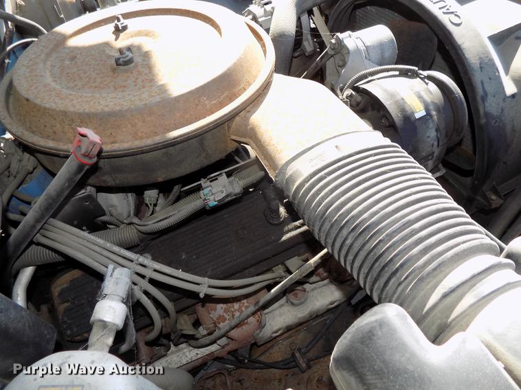 image for item DE7625 1993 Chevrolet C1500 pickup truck