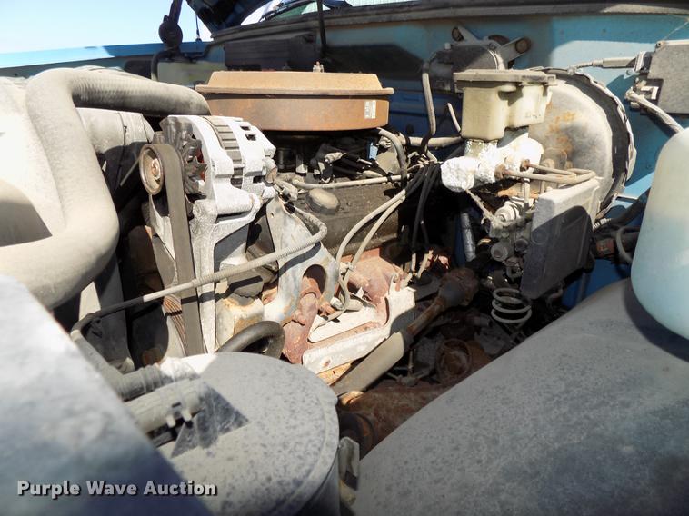 image for item DE7625 1993 Chevrolet C1500 pickup truck