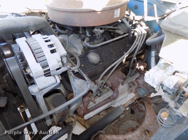 image for item DE7625 1993 Chevrolet C1500 pickup truck