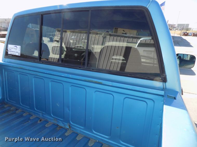 image for item DE7625 1993 Chevrolet C1500 pickup truck