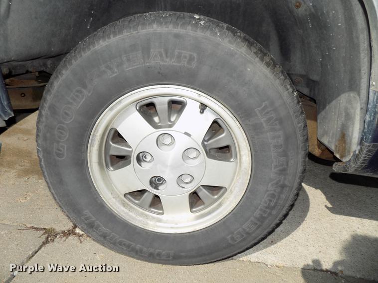 image for item DE7625 1993 Chevrolet C1500 pickup truck