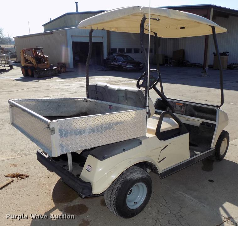 image for item DE7627 Club Car golf beverage cart