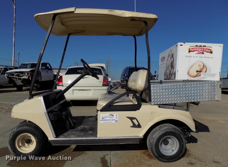 image for item DE7627 Club Car golf beverage cart