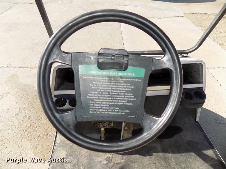 image for item DE7627 Club Car golf beverage cart