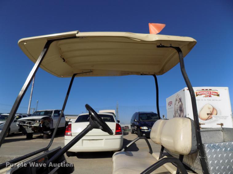 image for item DE7627 Club Car golf beverage cart