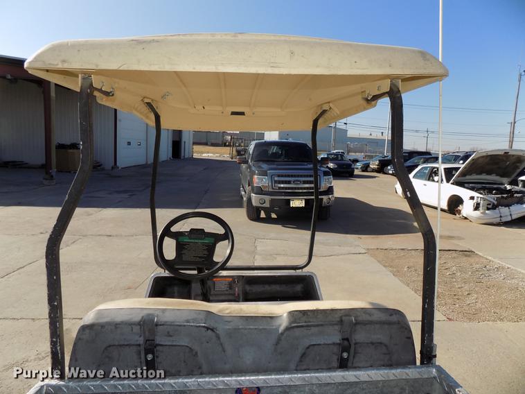 image for item DE7627 Club Car golf beverage cart