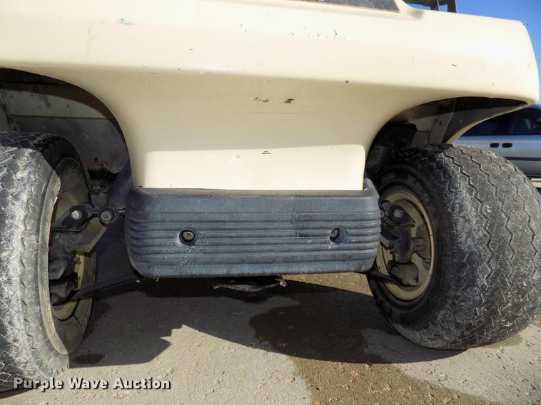 image for item DE7627 Club Car golf beverage cart