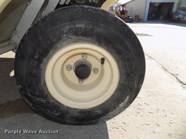 image for item DE7627 Club Car golf beverage cart