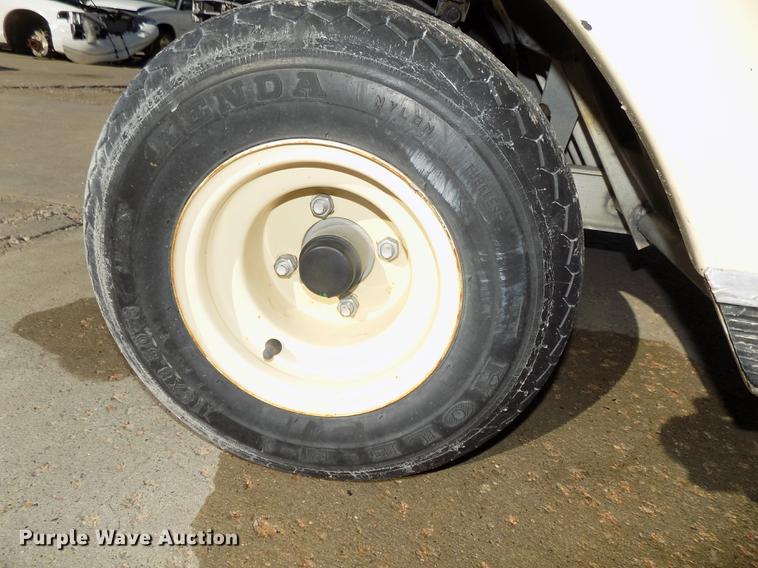 image for item DE7627 Club Car golf beverage cart