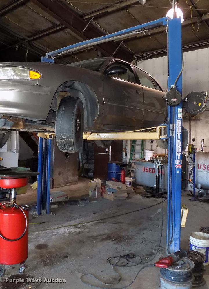 image for item DE7630 Rotary Lift SP0A9-200 two post car lift