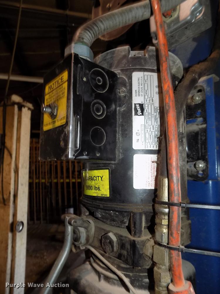 image for item DE7630 Rotary Lift SP0A9-200 two post car lift