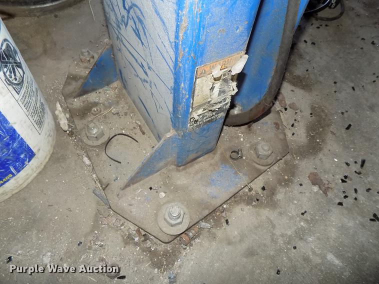 image for item DE7630 Rotary Lift SP0A9-200 two post car lift