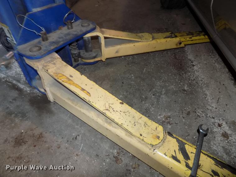 image for item DE7630 Rotary Lift SP0A9-200 two post car lift