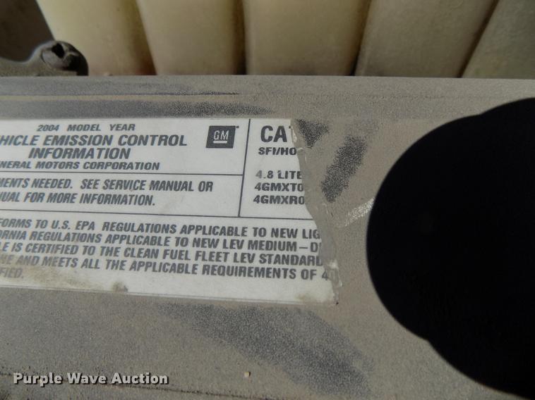 image for item DE7633 2004 GMC Sierra 1500 pickup truck