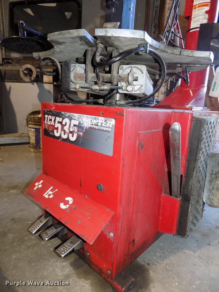 image for item DE7638 2011 Hunter TCX535E tire machine