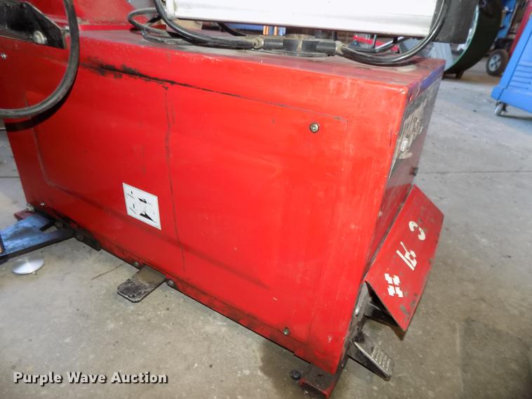 image for item DE7638 2011 Hunter TCX535E tire machine