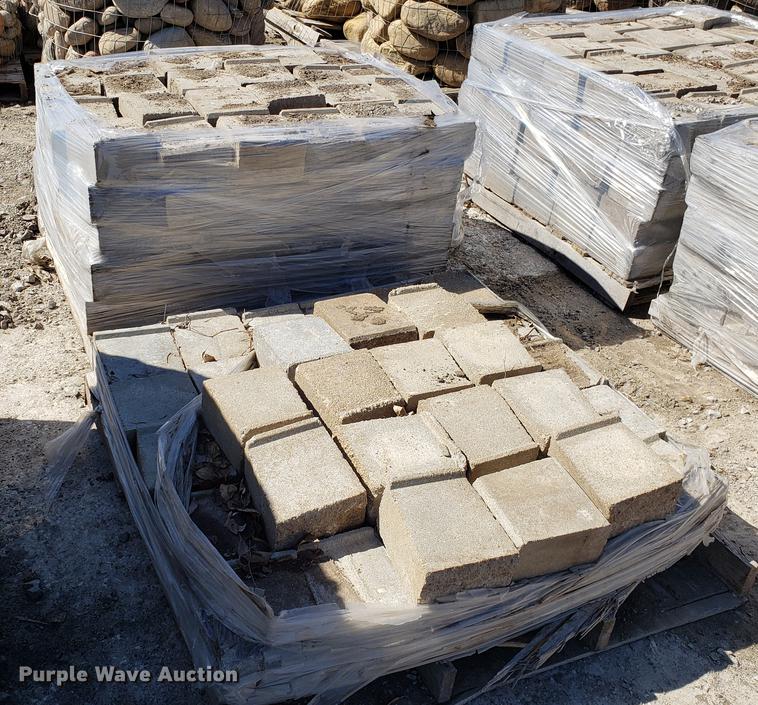 image for item DF3337 Approximately 789 landscape blocks