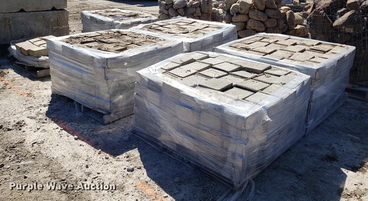 image for item DF3337 Approximately 789 landscape blocks