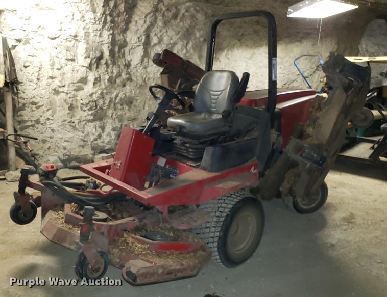 image for item DF3340 Toro Groundsmaster 4000D lawn mower