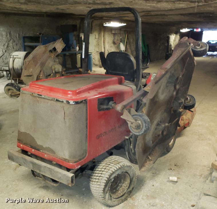 image for item DF3340 Toro Groundsmaster 4000D lawn mower