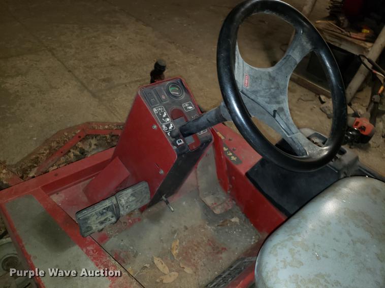 image for item DF3340 Toro Groundsmaster 4000D lawn mower