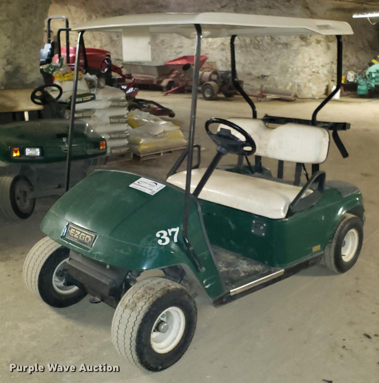 image for item DF3341 Ez-go E402 golf cart