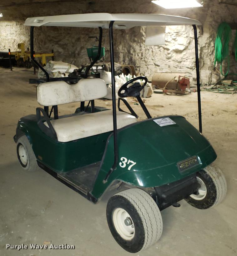 image for item DF3341 Ez-go E402 golf cart