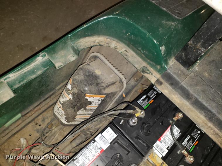 image for item DF3341 Ez-go E402 golf cart