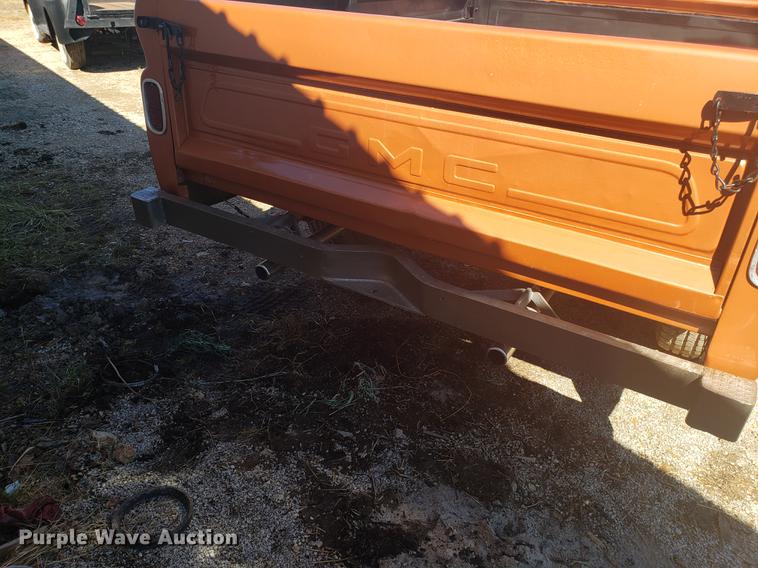 image for item DF3368 1966 GMC pickup truck