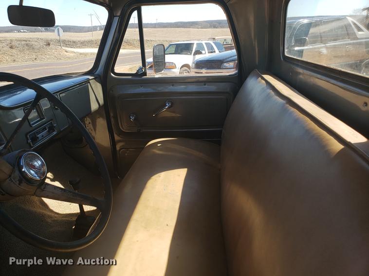 image for item DF3368 1966 GMC pickup truck