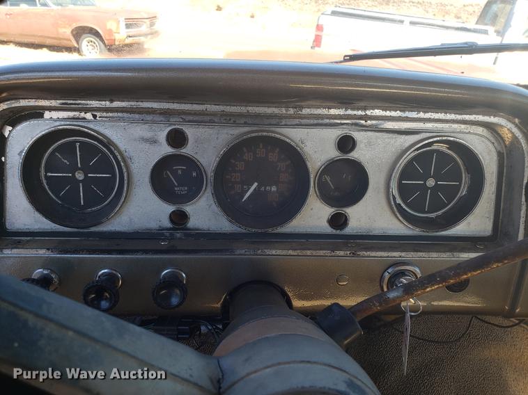 image for item DF3368 1966 GMC pickup truck