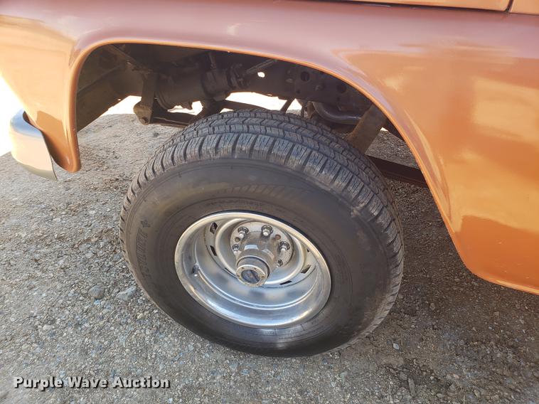 image for item DF3368 1966 GMC pickup truck