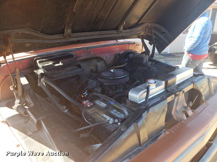 image for item DF3368 1966 GMC pickup truck