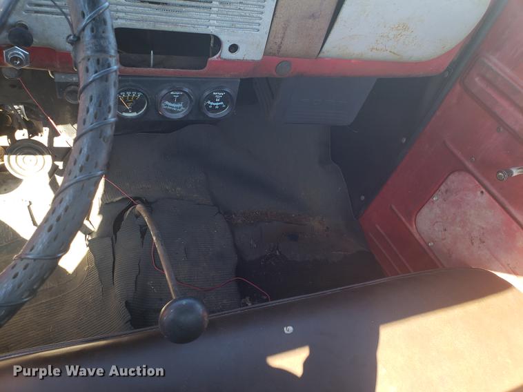 image for item DF3369 1952 Ford pickup truck