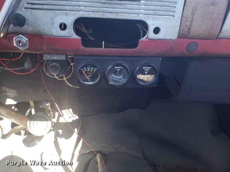 image for item DF3369 1952 Ford pickup truck