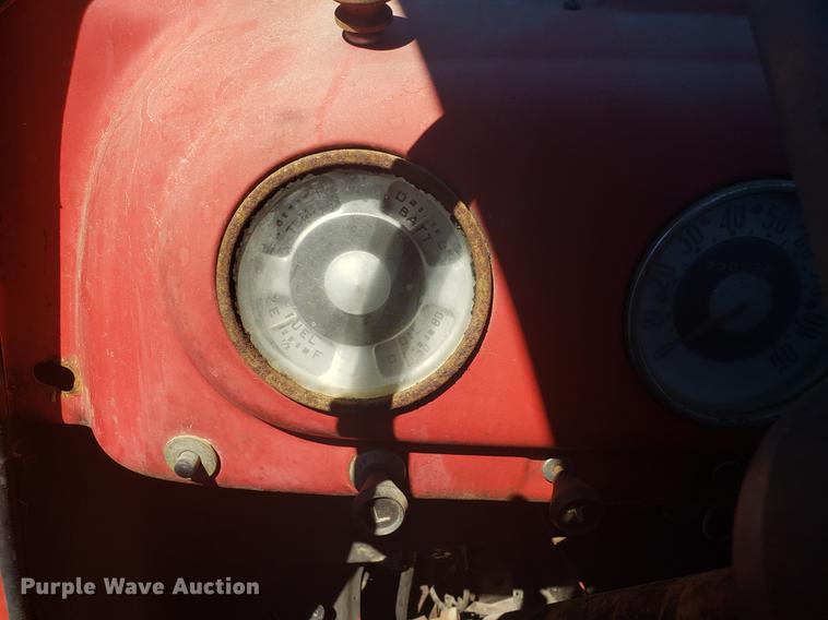 image for item DF3369 1952 Ford pickup truck