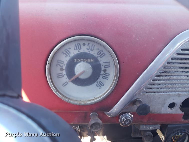 image for item DF3369 1952 Ford pickup truck