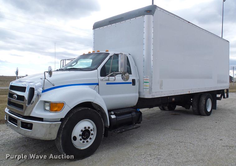 image for item DF7150 2012 Ford F750 Super Duty box truck