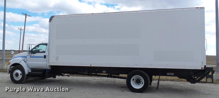 image for item DF7150 2012 Ford F750 Super Duty box truck