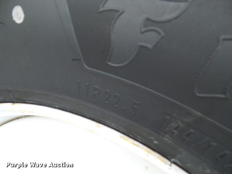 image for item DF7150 2012 Ford F750 Super Duty box truck