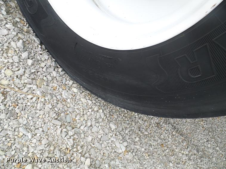 image for item DF7150 2012 Ford F750 Super Duty box truck