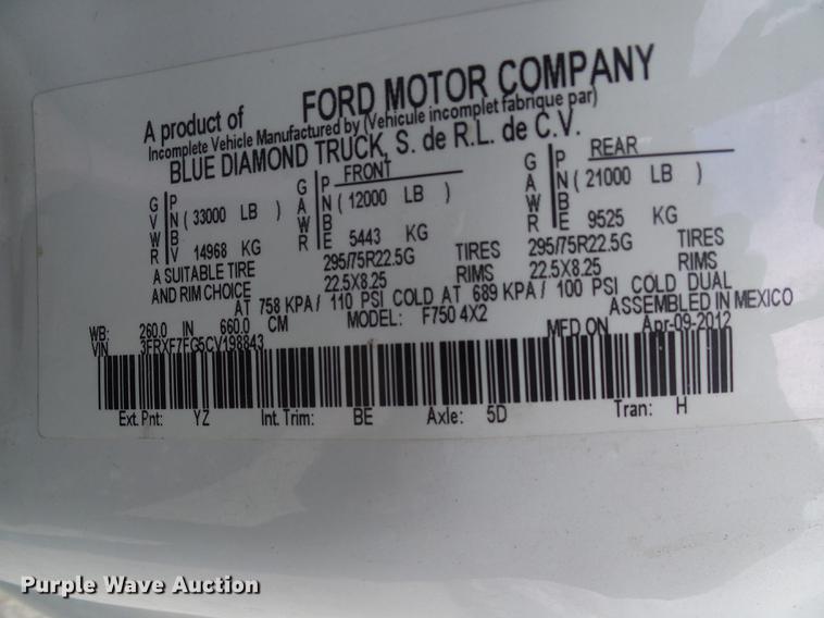 image for item DF7150 2012 Ford F750 Super Duty box truck