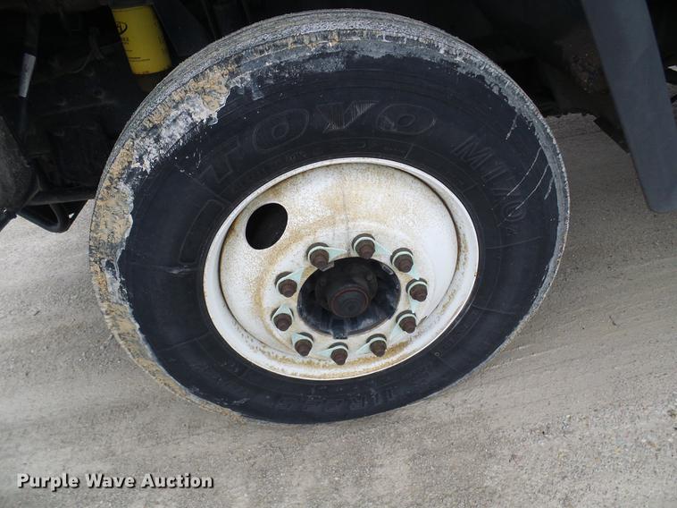 image for item DF7153 2007 Sterling SC8000 box truck