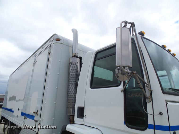 image for item DF7153 2007 Sterling SC8000 box truck